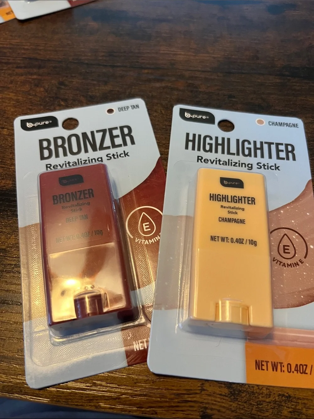 Bronzer Revitalizing Stick - Deep Tan